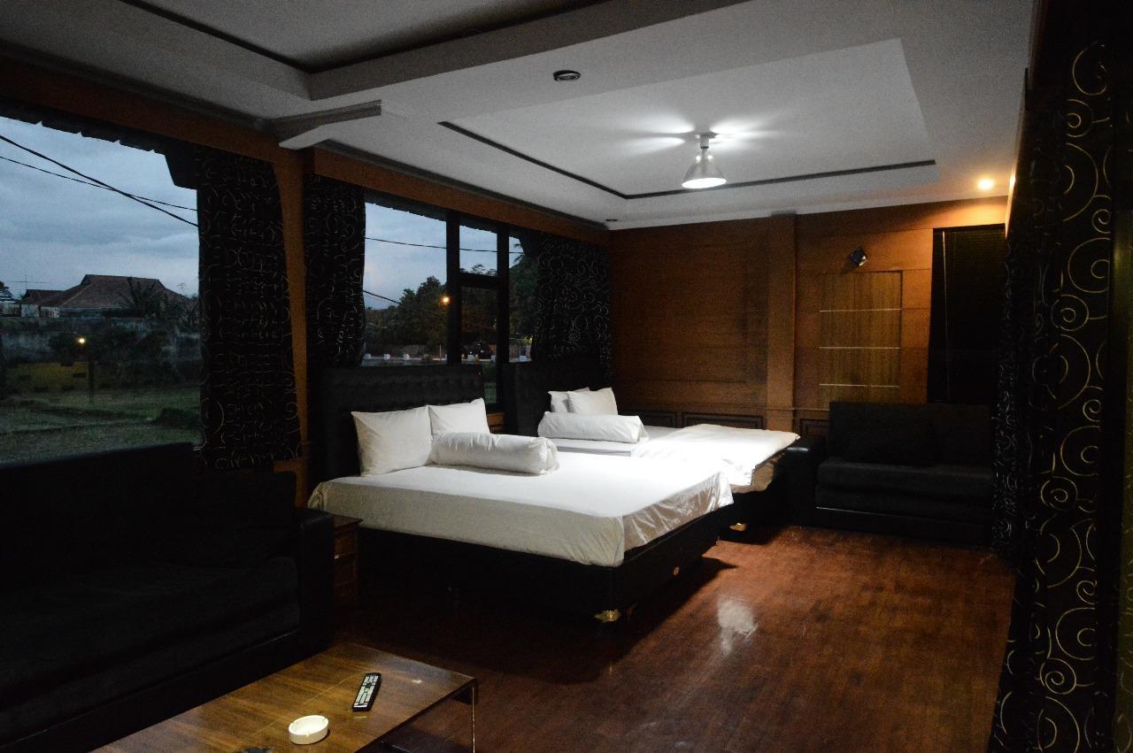 Villa Buleud Garut Exterior photo